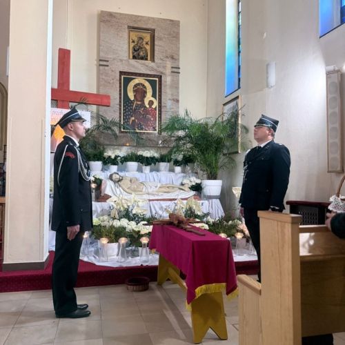 Warta honorowa przy Grobie Pańskim